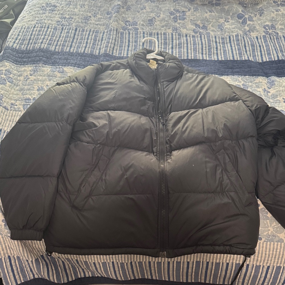 Men's Classic Black Puffer Jacket